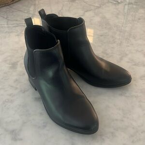 A NEW DAY BLACK BOOTS SZ 8.5